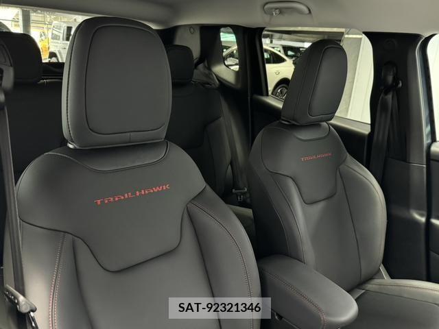 Jeep RENEGADE 2023-03 298884-3