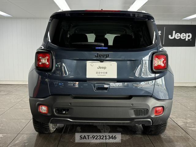 Jeep RENEGADE 2023-03 298884-18