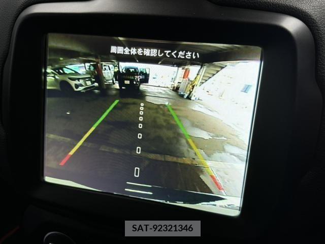 Jeep RENEGADE 2023-03 298884-6