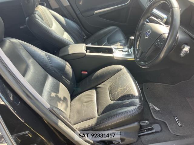 Volvo V60 2012-05 394902-18