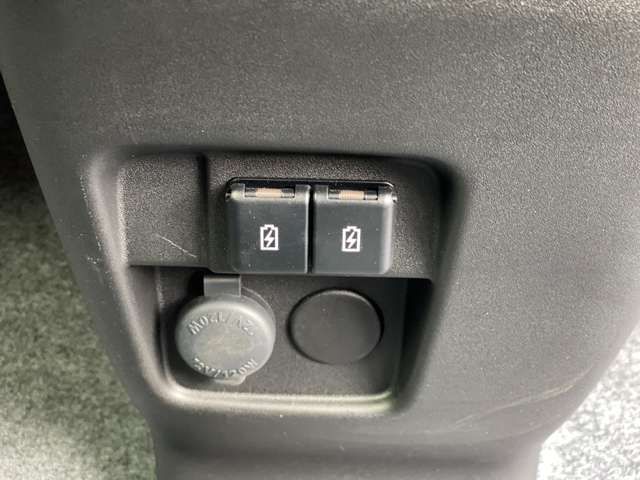 Suzuki SPACIA 2022-08 13045-19
