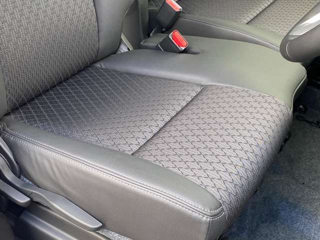 Suzuki SPACIA 2022-08 13045-6