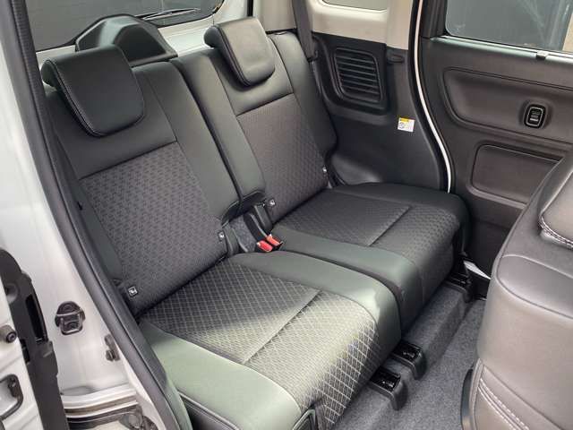 Suzuki SPACIA 2022-08 13045-7
