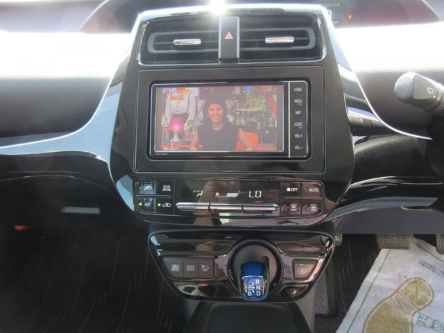 Toyota PRIUS 2019-06 14200-10