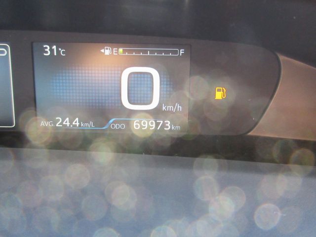 Toyota PRIUS 2019-06 14200-11