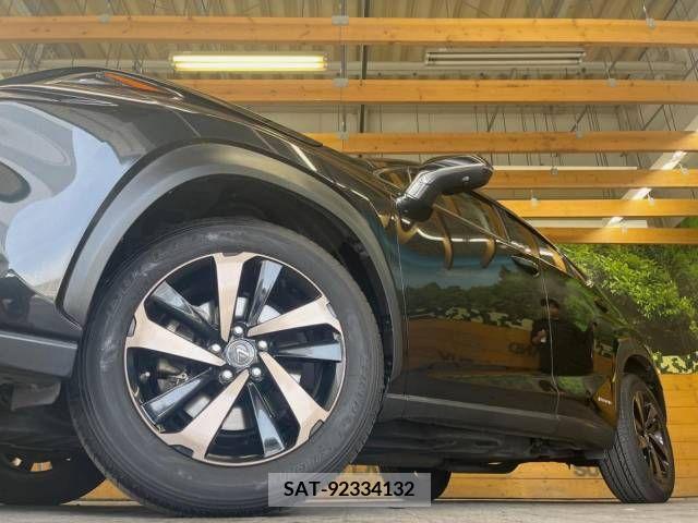 Lexus NX 2018-01 275705-13