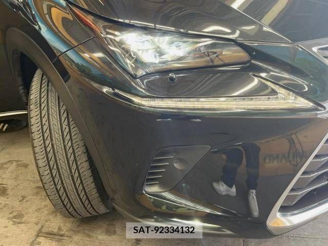 Lexus NX 2018-01 275705-12