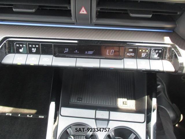 Toyota PRIUS 2023-10 313507-6