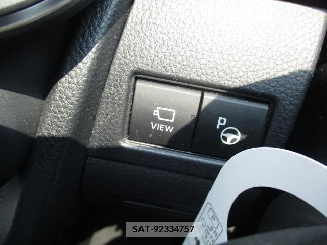 Toyota PRIUS 2023-10 313507-18