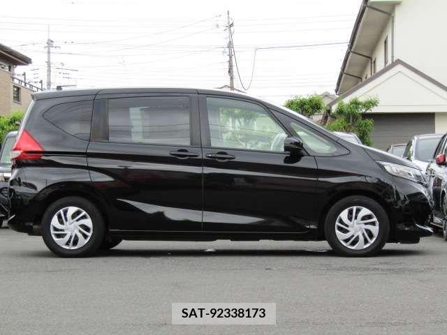 Honda FREED 2019-06 270782-3