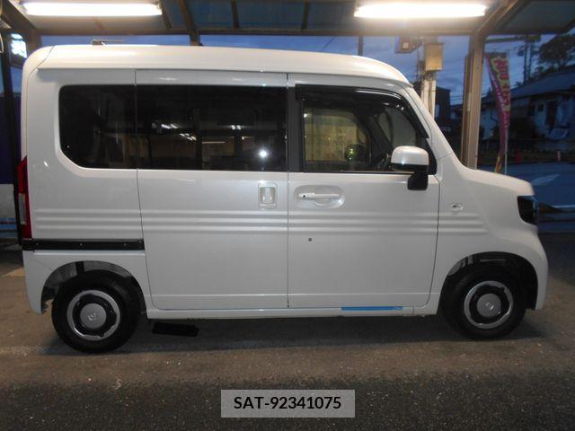 Honda N-VAN 2018-10 204098-16