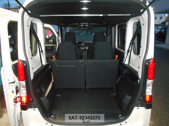 Honda N-VAN 2018-10 204098-12