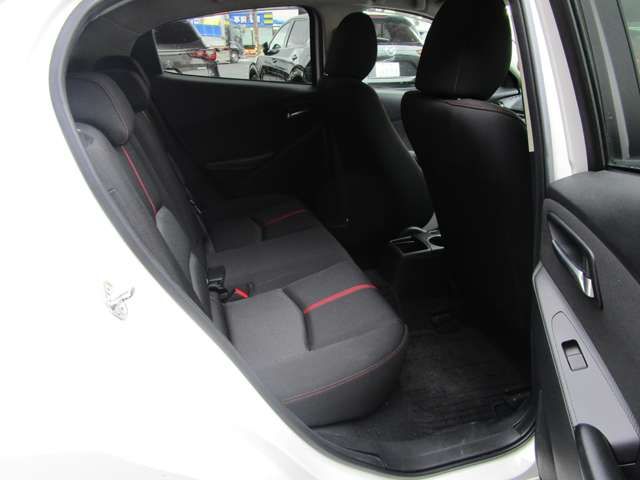 Mazda DEMIO 2015-01 15501-14