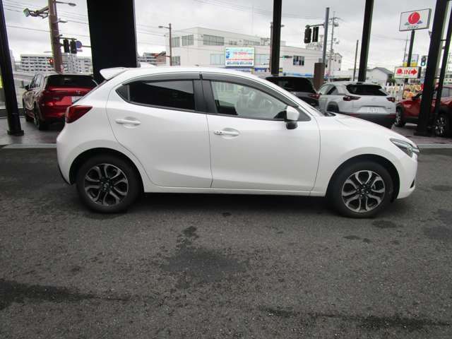 Mazda DEMIO 2015-01 15501-4