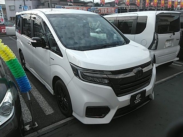 Honda e 2019-09 187997-0