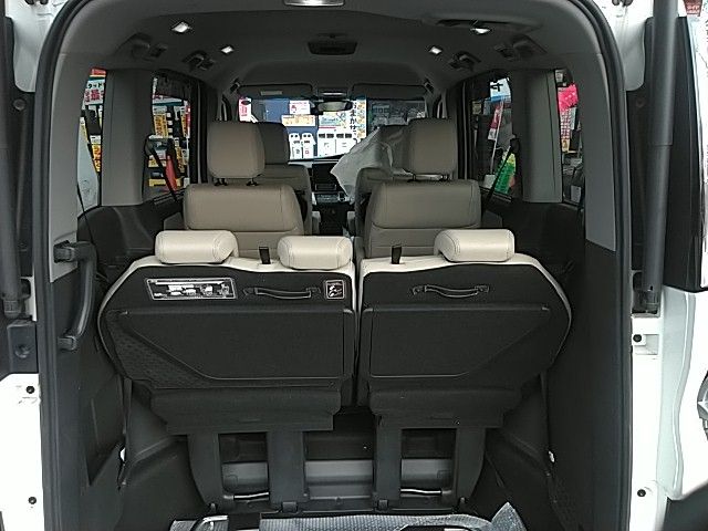 Honda e 2019-09 187997-13