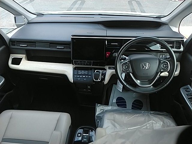 Honda e 2019-09 187997-8