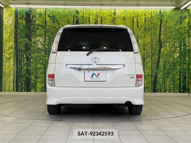 Toyota ISIS 2012-06 257397-15