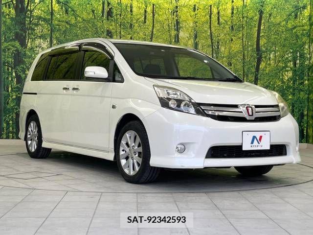 Toyota ISIS 2012-06 257397-16