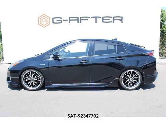 Toyota PRIUS 2016-05 366676-8
