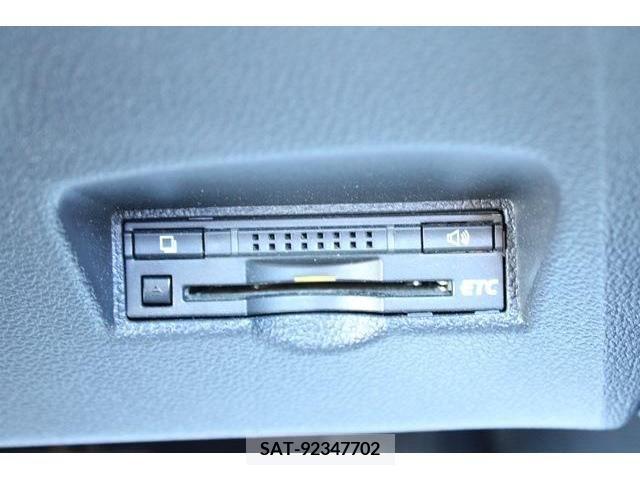 Toyota PRIUS 2016-05 366676-4