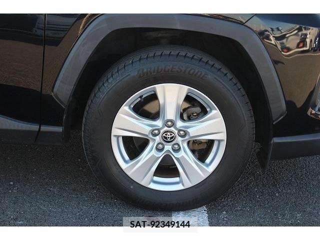 Toyota RAV4 2019-08 204865-9