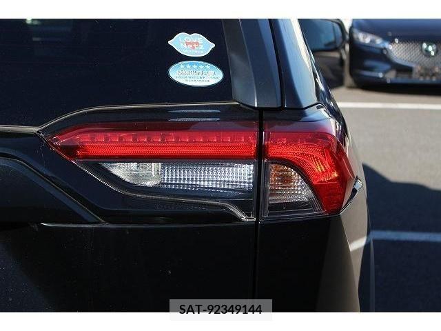 Toyota RAV4 2019-08 204865-11