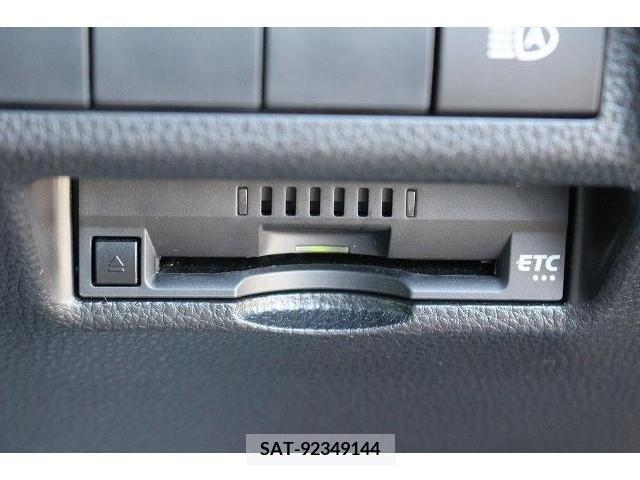 Toyota RAV4 2019-08 204865-4
