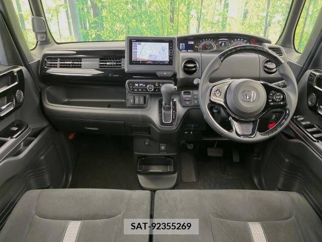 Honda N BOX CUSTOM 2022-04 339088-1