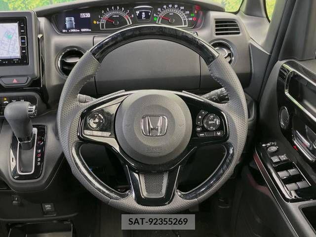 Honda N BOX CUSTOM 2022-04 339088-11
