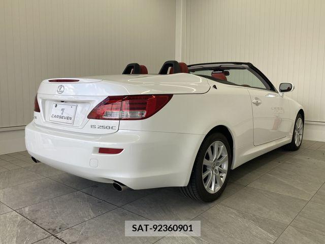 Lexus IS 2013-03 388279-4
