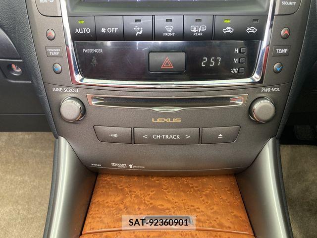 Lexus IS 2013-03 388279-14