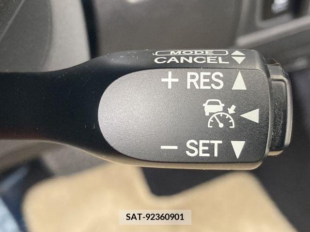 Lexus IS 2013-03 388279-28
