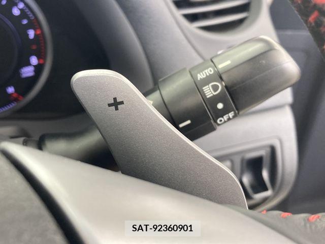 Lexus IS 2013-03 388279-25