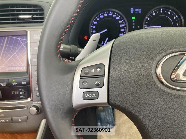 Lexus IS 2013-03 388279-22
