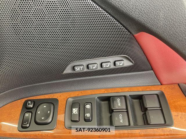 Lexus IS 2013-03 388279-20