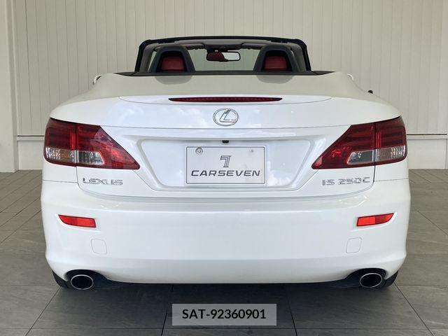 Lexus IS 2013-03 388279-5