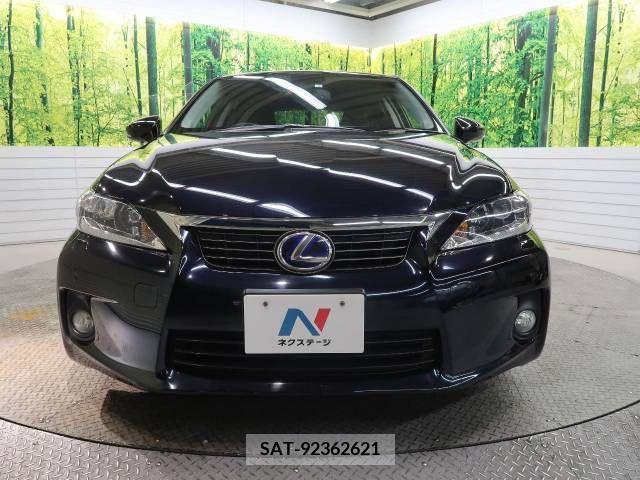 Lexus CT 2012-03 242934-14