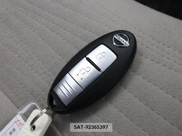 Nissan CUBE 2015-09 358407-27