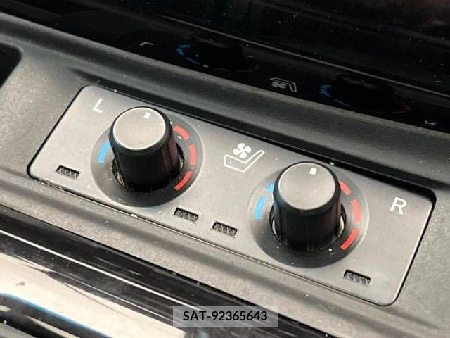 Toyota ALPHARD 2018-07 209669-6