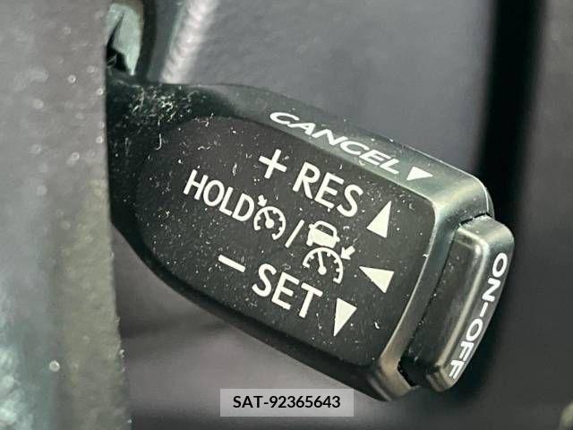 Toyota ALPHARD 2018-07 209669-5