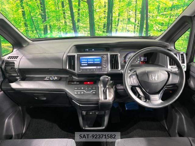 Honda STEP WGN 2011-06 286248-1