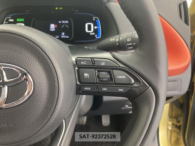 Toyota AQUA 2023-02 350248-25