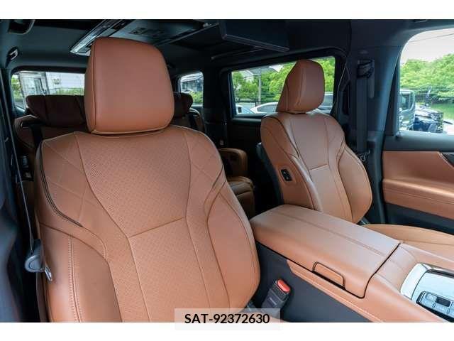 Toyota VELLFIRE 2024-01 316218-11
