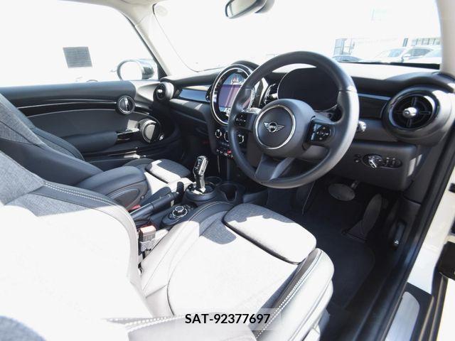 Bmw MINI 2022-05 319611-1