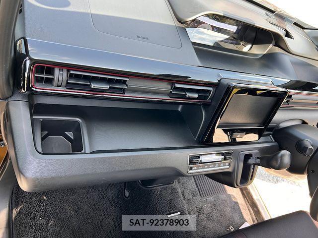 Suzuki WAGON R 2018-03 311948-15