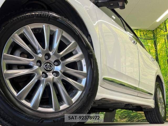 Toyota HARRIER 2017-08 382264-17