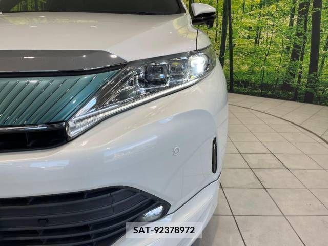 Toyota HARRIER 2017-08 382264-16