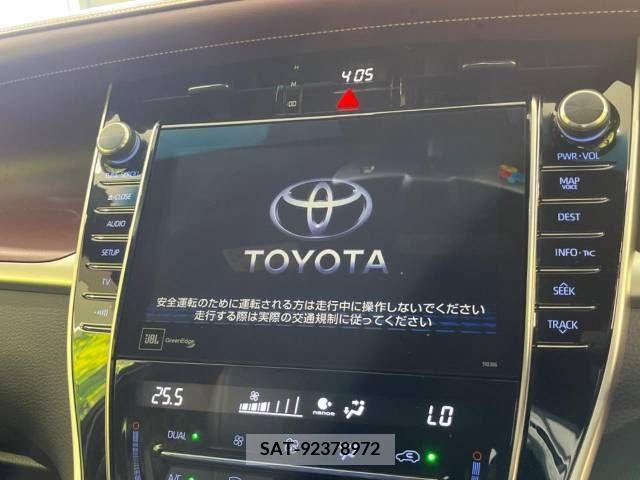 Toyota HARRIER 2017-08 382264-3