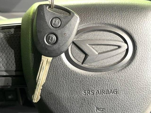 Daihatsu TANTO 2019-10 27043-7